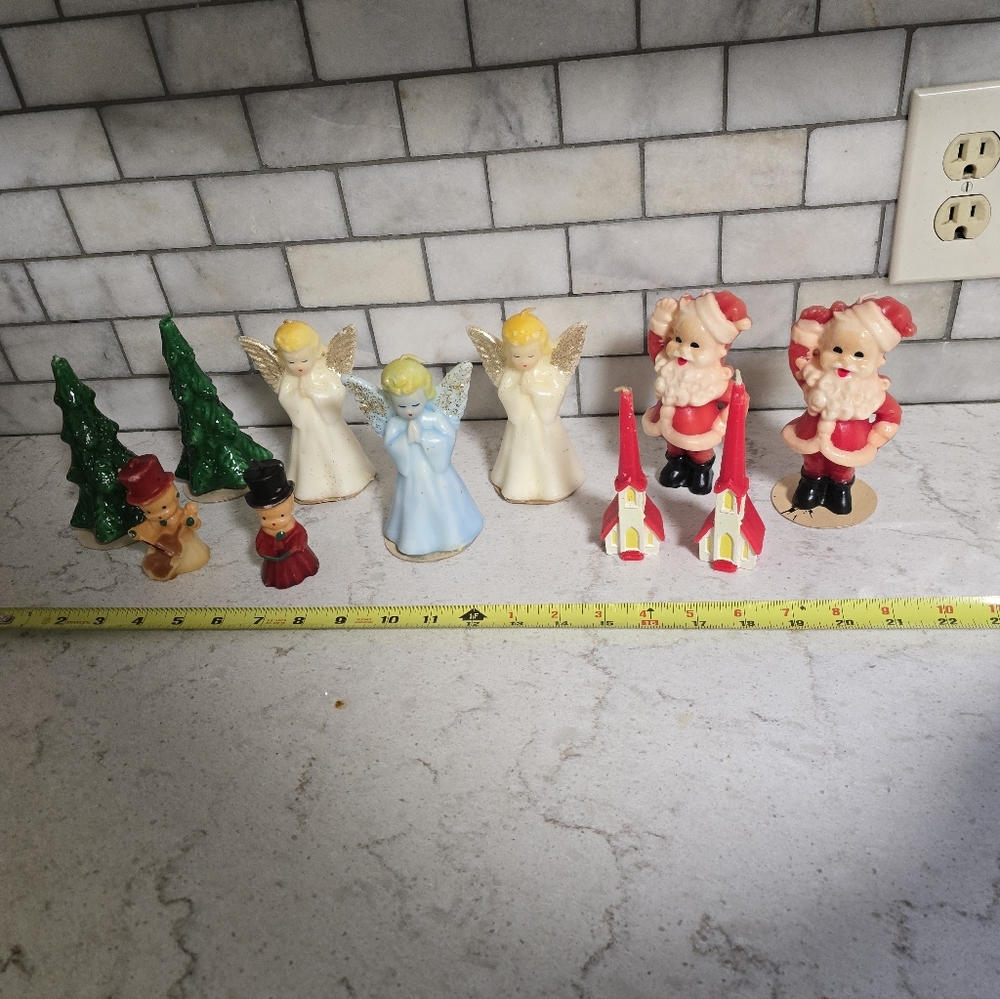 Collection Of Vintage Gurley Christmas Candles Santas Carollers Churches Angels - Picture 9 of 10